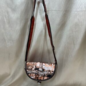 Curio Rigenerato hand panted leather crossbody8-H2Ca